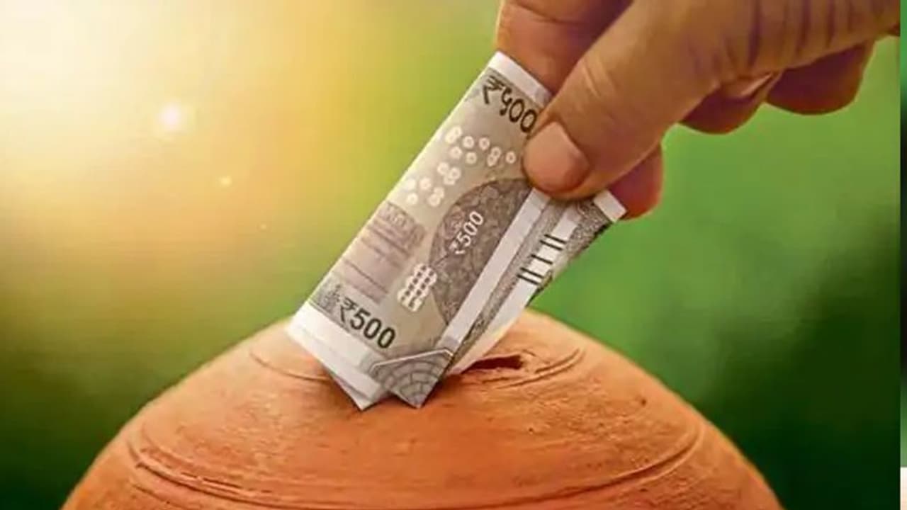 Money making Plan প্রতিদিন ১০০ টাকার বিনিময়ে কোটিপতি হতে চান,তাহলে আজই শুরু করুন এই বিশেষ কাজটি Money making Plan প্রতিদিন ১০০ টাকার বিনিময়ে কোটিপতি হতে চান,তাহলে আজই শুরু করুন এই বিশেষ কাজটি