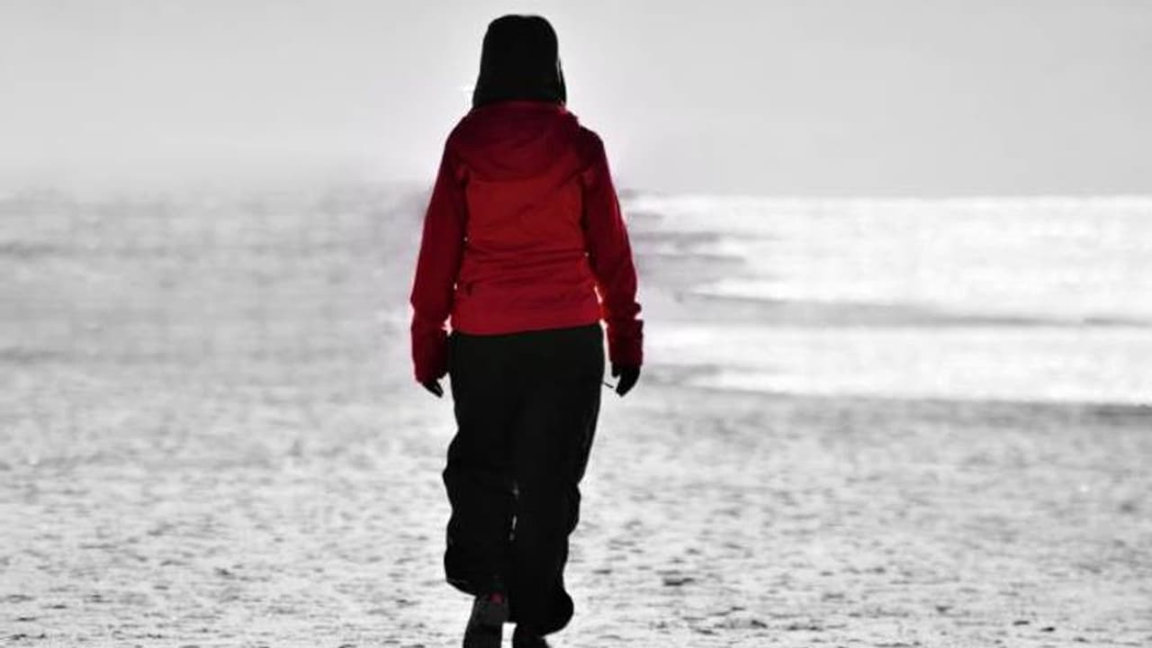 എനിക്കൊരിക്കൽ സംഭവിച്ചത് മറ്റൊരു പെണ്ണിനും സംഭവിക്കാതിരിക്കട്ടെ, ലൈംഗികത്തൊഴിലാളിയായിരുന്ന സ്ത്രീയുടെ അനുഭവം എനിക്കൊരിക്കൽ സംഭവിച്ചത് മറ്റൊരു പെണ്ണിനും സംഭവിക്കാതിരിക്കട്ടെ, ലൈംഗികത്തൊഴിലാളിയായിരുന്ന സ്ത്രീയുടെ അനുഭവം