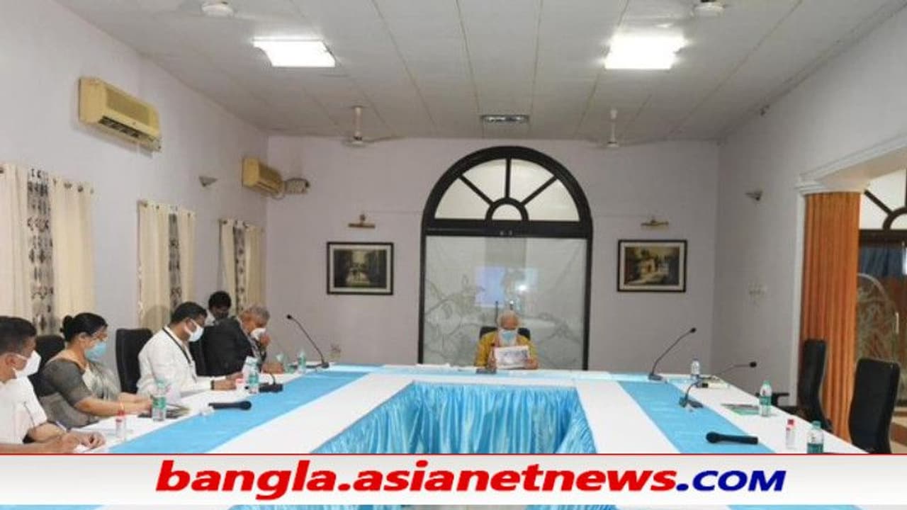 আধঘন্টা অপেক্ষা প্রধানমন্ত্রীর, হঠাৎই ঘরে 'মমতা ঝড়' ঠিক কী ঘটল Yass বৈঠকে