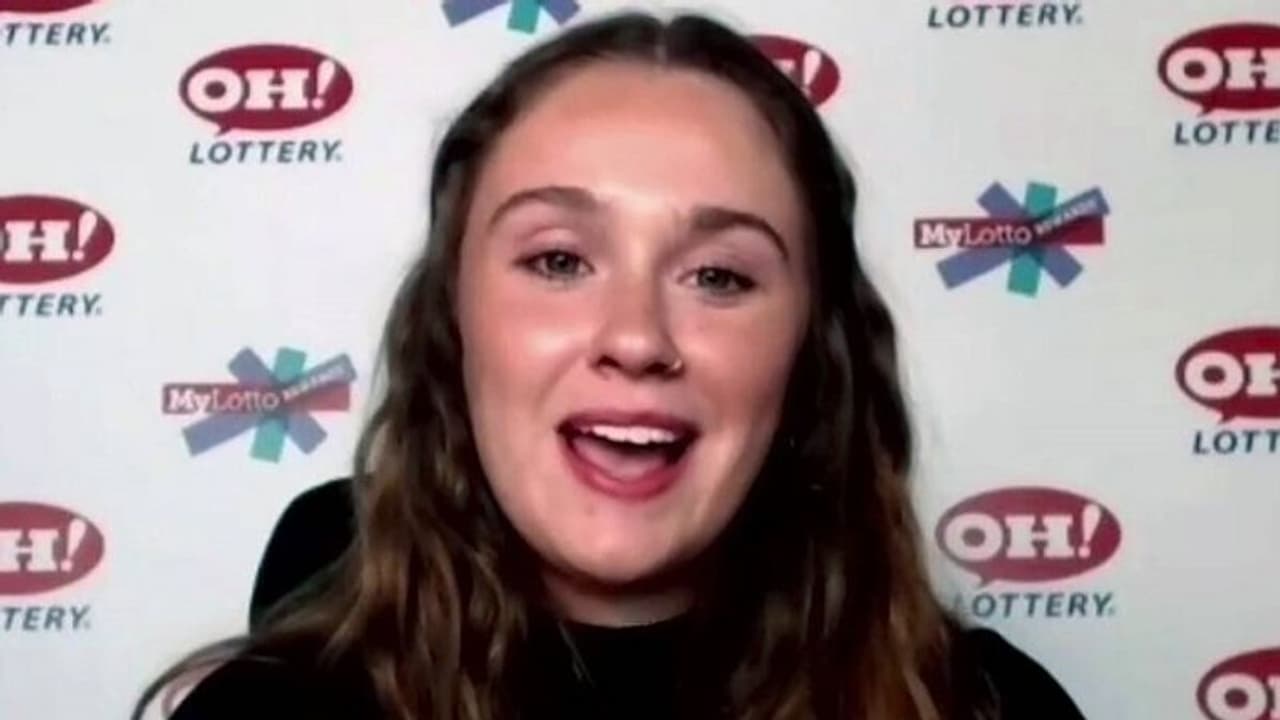 బంఫర్ ఆఫర్ : వ్యాక్సిన్ వేసుకుంది.. ఏడు కోట్లు గెలుచుకుంది.. ! బంఫర్ ఆఫర్ : వ్యాక్సిన్ వేసుకుంది.. ఏడు కోట్లు గెలుచుకుంది.. !