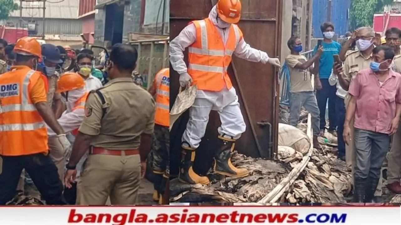 সাজিরহাট গেঞ্জি কারখানার অগ্নিকাণ্ডে নয়া মোড়, অভিযুক্ত মালিককে পুলিশি হেফাজতের নির্দেশ সাজিরহাট গেঞ্জি কারখানার অগ্নিকাণ্ডে নয়া মোড়, অভিযুক্ত মালিককে পুলিশি হেফাজতের নির্দেশ