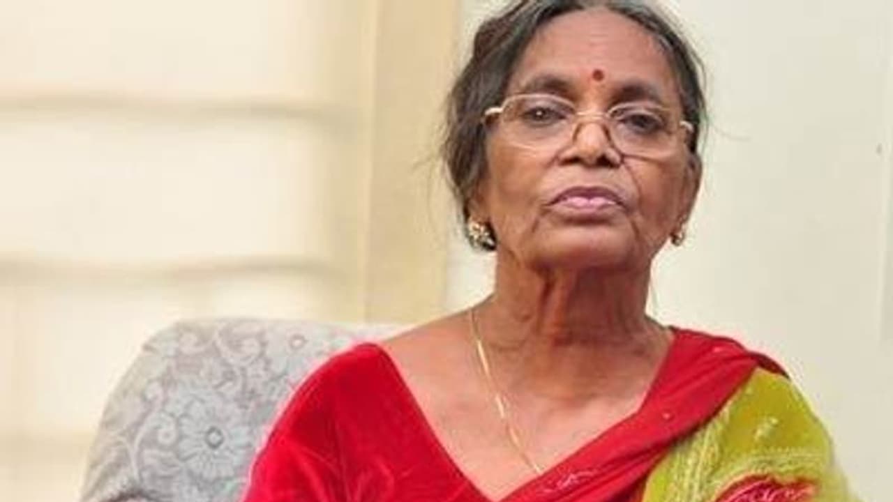 అందరు హీరోలతో నటించాను,నా బ్రతుకు ఇలా అవుతుందని కల్లో కూడా అనుకోలేదు... పావలా శ్యామల దీనగాథ 