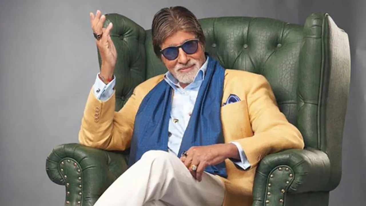 52 साल का हुआ अमिताभ बच्चन और बॉलीवुड का रिश्ता, Big B ने इस अंदाज में दिखाई इतने लंबे सफर की यादें 52 साल का हुआ अमिताभ बच्चन और बॉलीवुड का रिश्ता, Big B ने इस अंदाज में दिखाई इतने लंबे सफर की यादें