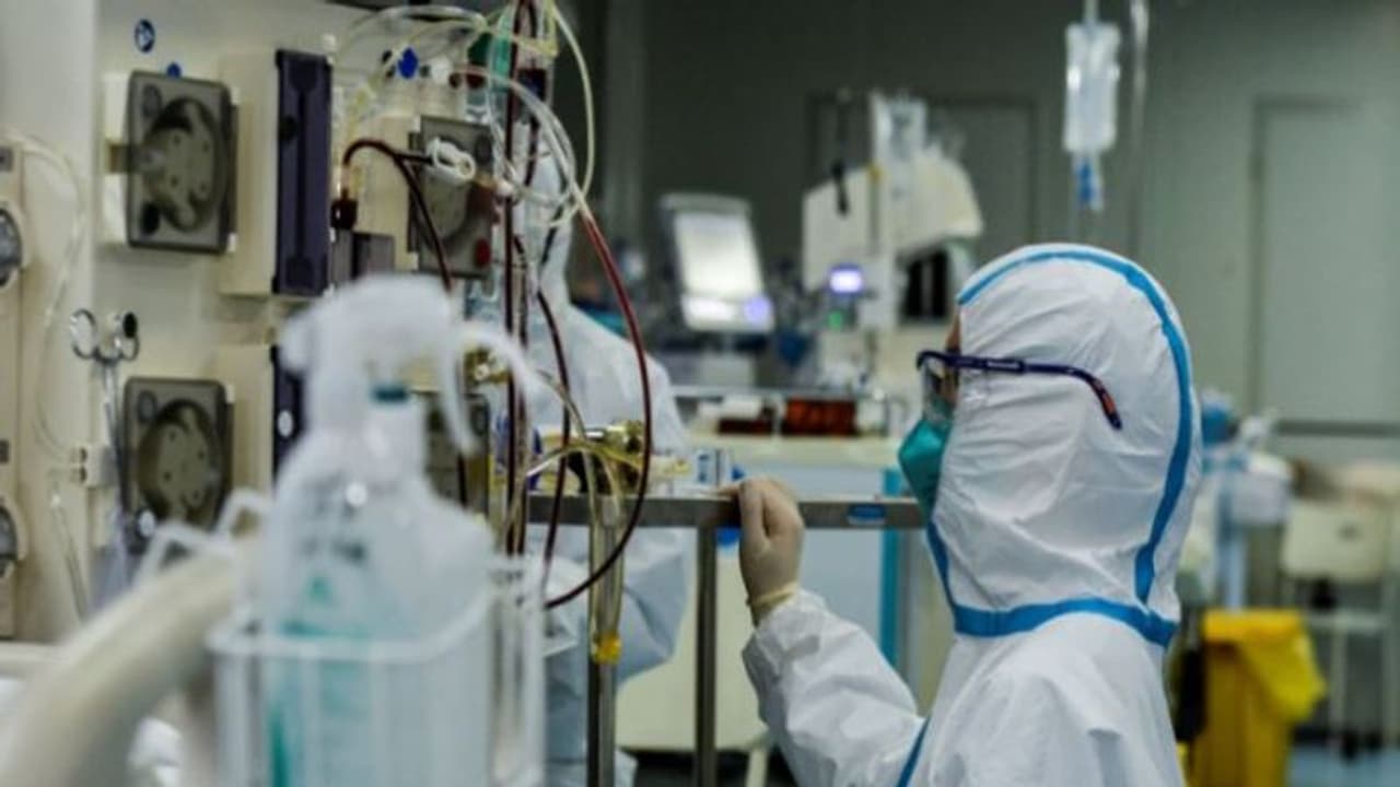 ചെെനയിൽ അതിവേഗം പടരുന്ന കൊവിഡ് ബിഎഫ്.7 വകഭേദം ; അറിയാം പ്രധാനപ്പെട്ട ലക്ഷണങ്ങൾ ചെെനയിൽ അതിവേഗം പടരുന്ന കൊവിഡ് ബിഎഫ്.7 വകഭേദം ; അറിയാം പ്രധാനപ്പെട്ട ലക്ഷണങ്ങൾ 