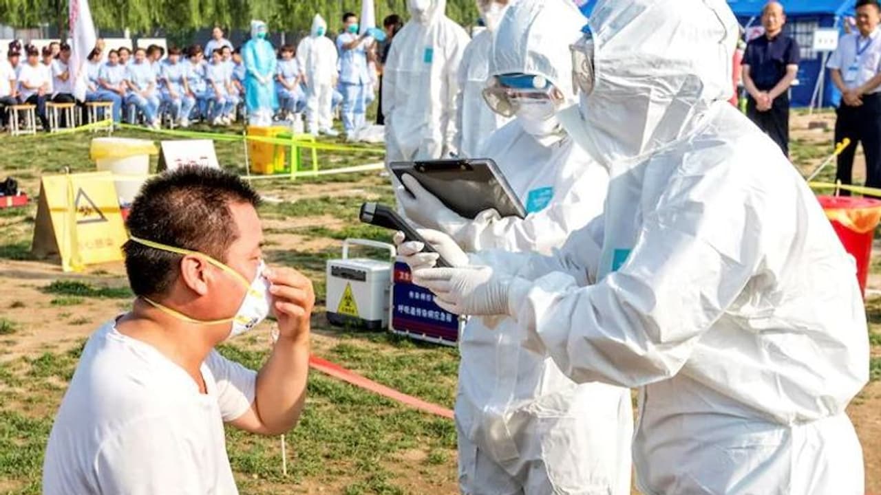 ಚೀನಾದಲ್ಲಿ ಹಕ್ಕಿ ಜ್ವರದ ರೂಪಾಂತರಿ ವೈರಸ್ ಪತ್ತೆ, ಕೋಳಿ ಮಾಂಸವೇ ಮೂಲ ಚೀನಾದಲ್ಲಿ ಹಕ್ಕಿ ಜ್ವರದ ರೂಪಾಂತರಿ ವೈರಸ್ ಪತ್ತೆ, ಕೋಳಿ ಮಾಂಸವೇ ಮೂಲ