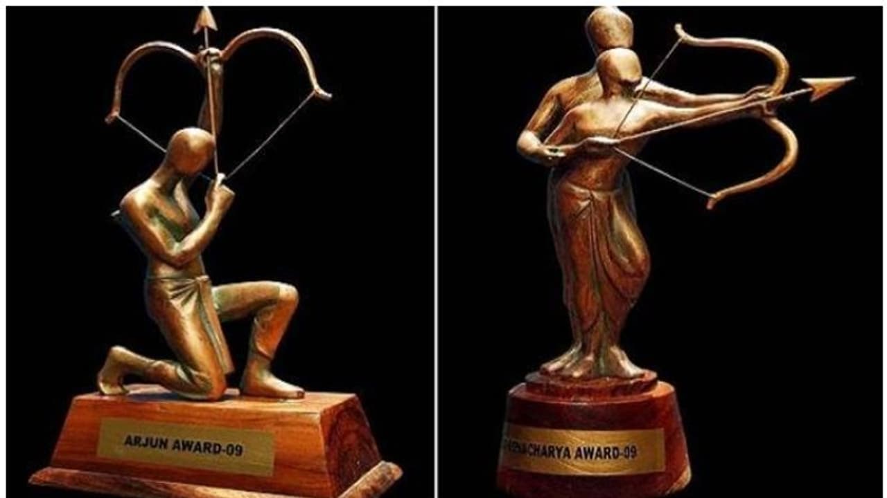 राष्ट्रीय खेल पुरस्कार 2021: राष्ट्रपति रामनाथ कोविंद के हाथों सम्मानित होंगे देश का नाम रोशन करने वाले होनहार राष्ट्रीय खेल पुरस्कार 2021: राष्ट्रपति रामनाथ कोविंद के हाथों सम्मानित होंगे देश का नाम रोशन करने वाले होनहार