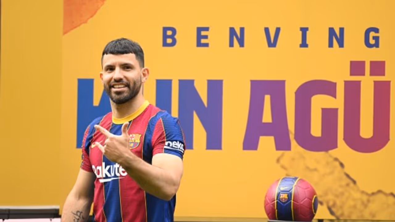 ബാഴ്സ ജേഴ്സി; യാഥാര്ഥ്യമാകുന്നത് അഗ്യൂറോയുടെ ബാല്യകാല സ്വപ്നം ബാഴ്സ ജേഴ്സി; യാഥാര്ഥ്യമാകുന്നത് അഗ്യൂറോയുടെ ബാല്യകാല സ്വപ്നം