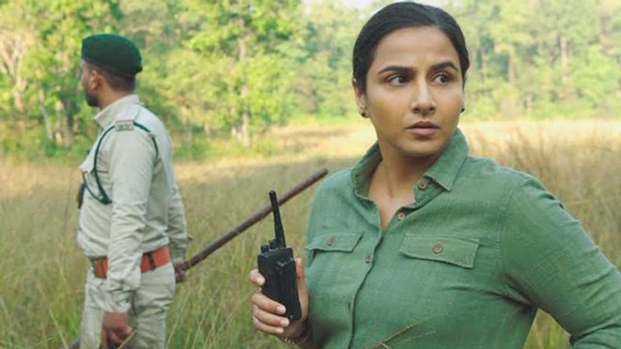 Sherni Trailer: टाइगर बचाने निकली 'शेरनी' विद्या बालन, इन चुनौतियों का सामना करती आई नजर Sherni Trailer: टाइगर बचाने निकली 'शेरनी' विद्या बालन, इन चुनौतियों का सामना करती आई नजर