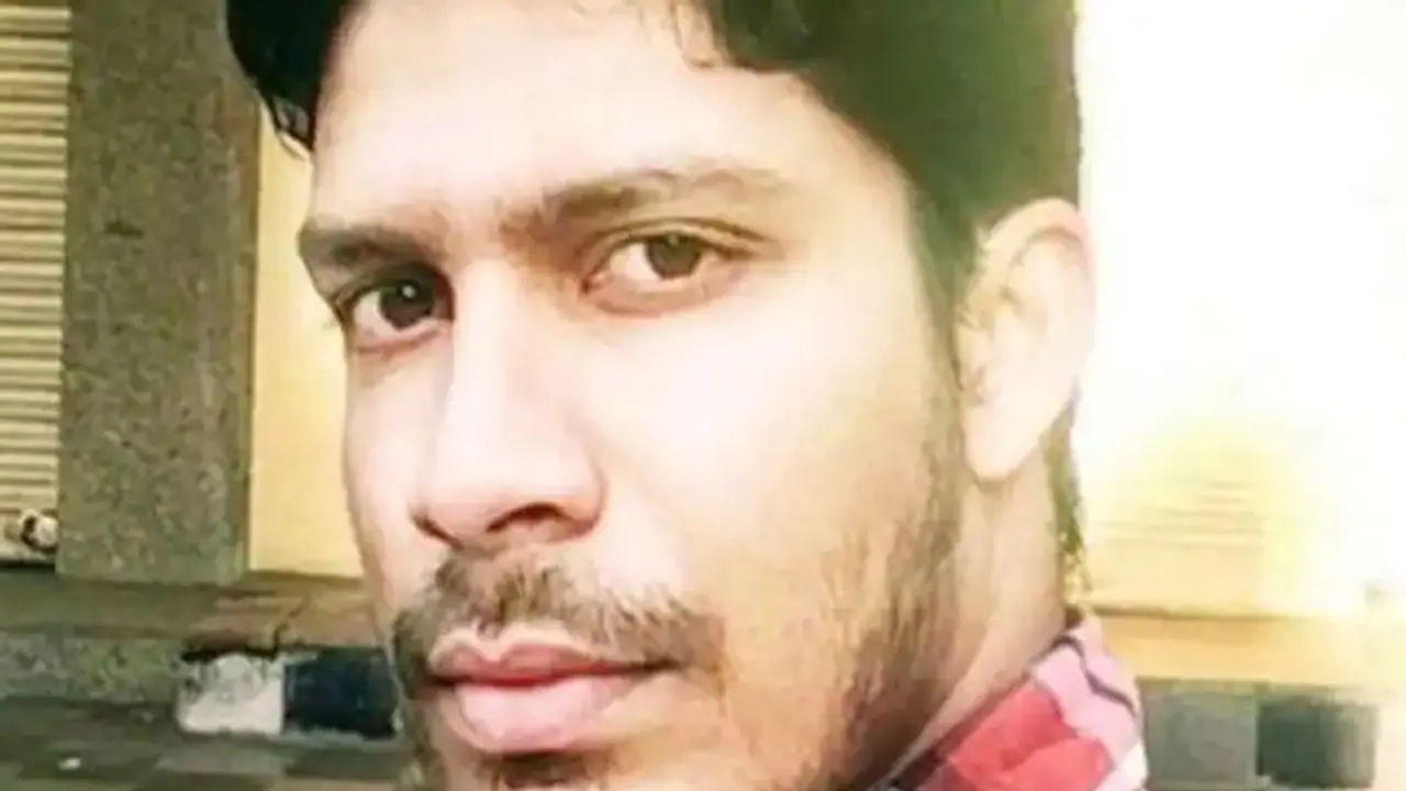 गर्लफ्रेंड से मिलने गया था युवक, पाकिस्तान में हुआ गिरफ्तार; छोड़ दी थी माता पिता से मिलने की आस गर्लफ्रेंड से मिलने गया था युवक, पाकिस्तान में हुआ गिरफ्तार; छोड़ दी थी माता पिता से मिलने की आस