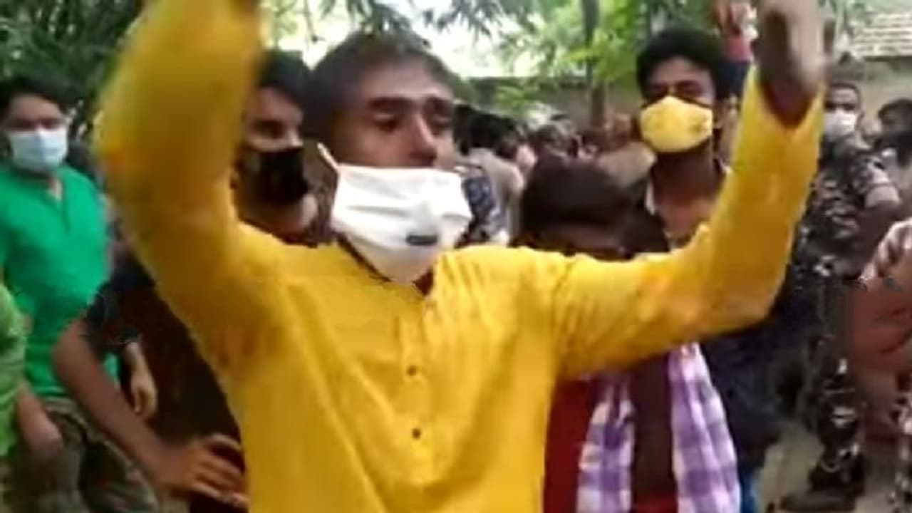 বিএসএফ বনাম চাষীদের সংঘর্ষে অগ্নিগর্ভ মুর্শিদাবাদ, গুরুতর জখম ৭