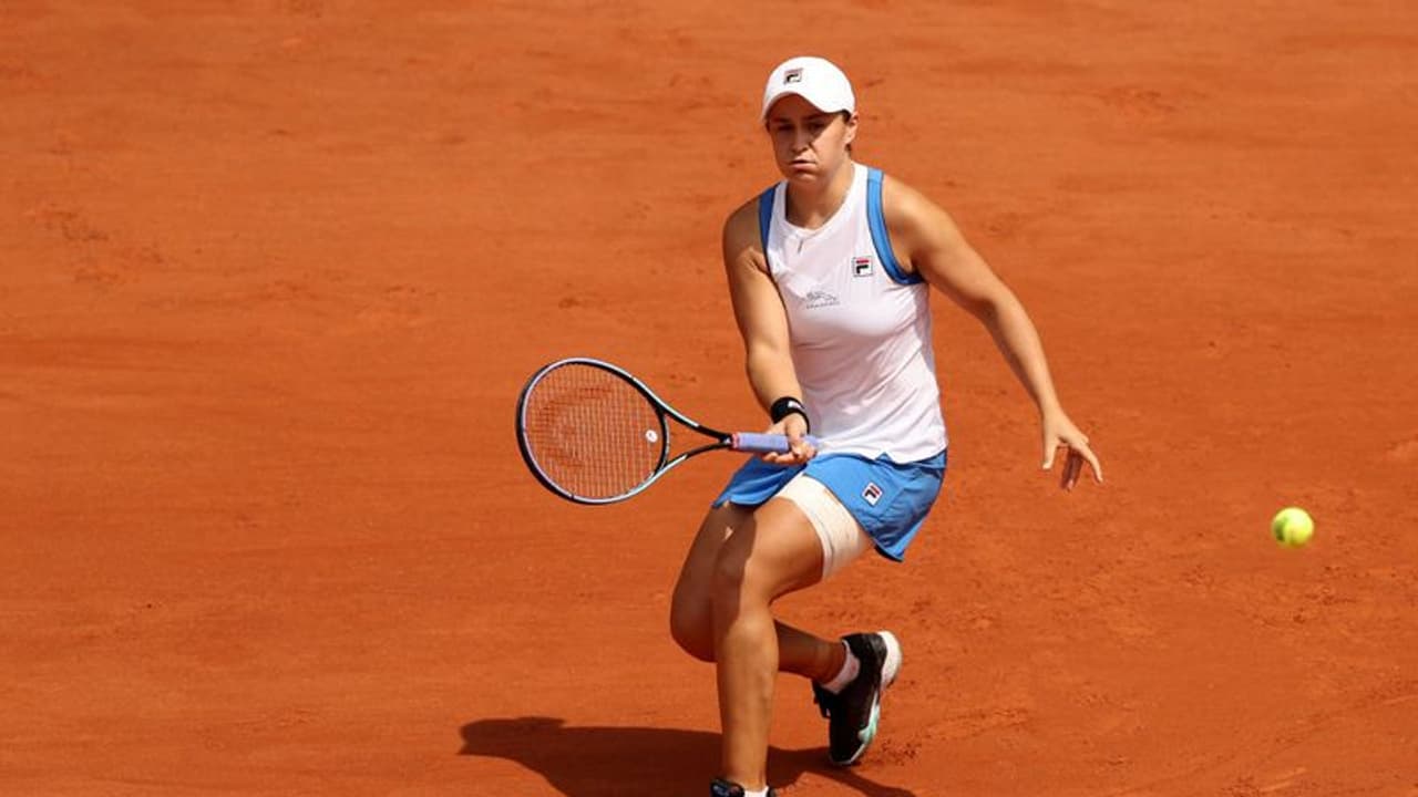 ഫ്രഞ്ച് ഓപ്പൺ: ഒന്നാം സീഡ് ആഷ്ലി ബാർട്ടി പിൻമാറി ഫ്രഞ്ച് ഓപ്പൺ: ഒന്നാം സീഡ് ആഷ്ലി ബാർട്ടി പിൻമാറി