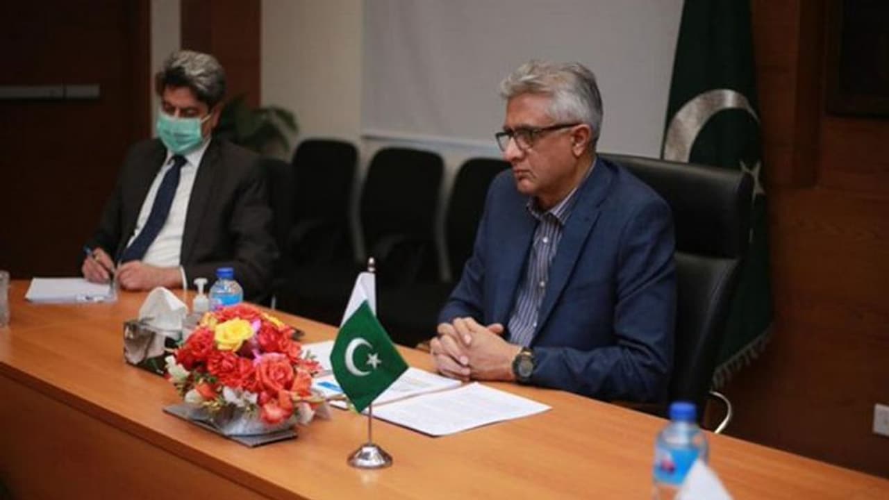 कोरोना गाइडलाइन का 60% नहीं कर रहे पालन, अगले वेव से बचने के लिए अभी वैक्सीन पर निर्भर नहीं रह सकते कोरोना गाइडलाइन का 60% नहीं कर रहे पालन, अगले वेव से बचने के लिए अभी वैक्सीन पर निर्भर नहीं रह सकते