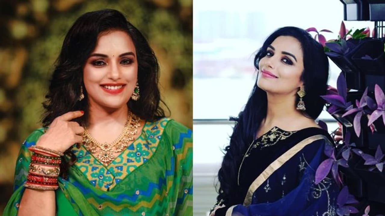 'രാജ്യത്തിന്റെ അടിസ്ഥാനമൂല്യങ്ങള്ക്ക് എതിര്'; മലയാളം വിലക്കിയ സര്ക്കുലറില് ശ്വേത മേനോന് 'രാജ്യത്തിന്റെ അടിസ്ഥാനമൂല്യങ്ങള്ക്ക് എതിര്'; മലയാളം വിലക്കിയ സര്ക്കുലറില് ശ്വേത മേനോന്