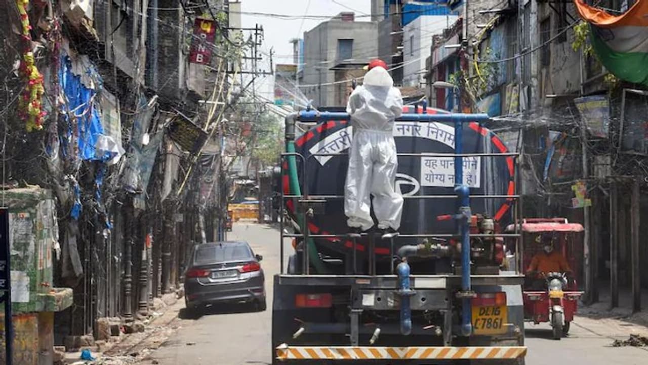 সোমবার থেকেই শিথিল লকডাউনের নিয়ম, আর কী কী জানালেন মুখ্যমন্ত্রী