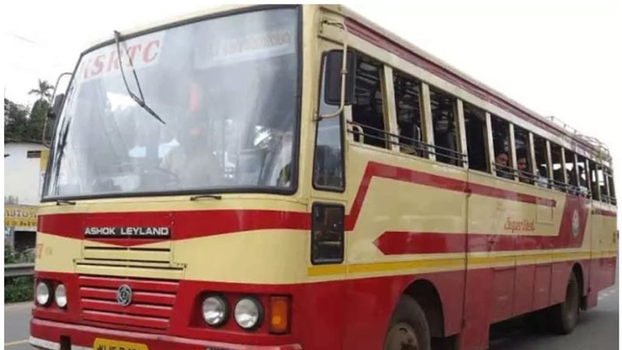 ബസിൽ വച്ച് സഹയാത്രികയോട് അപമര്യാദയായി പെരുമാറിയ കെഎസ്ആർടിസി ജീവനക്കാരൻ അറസ്റ്റിൽ