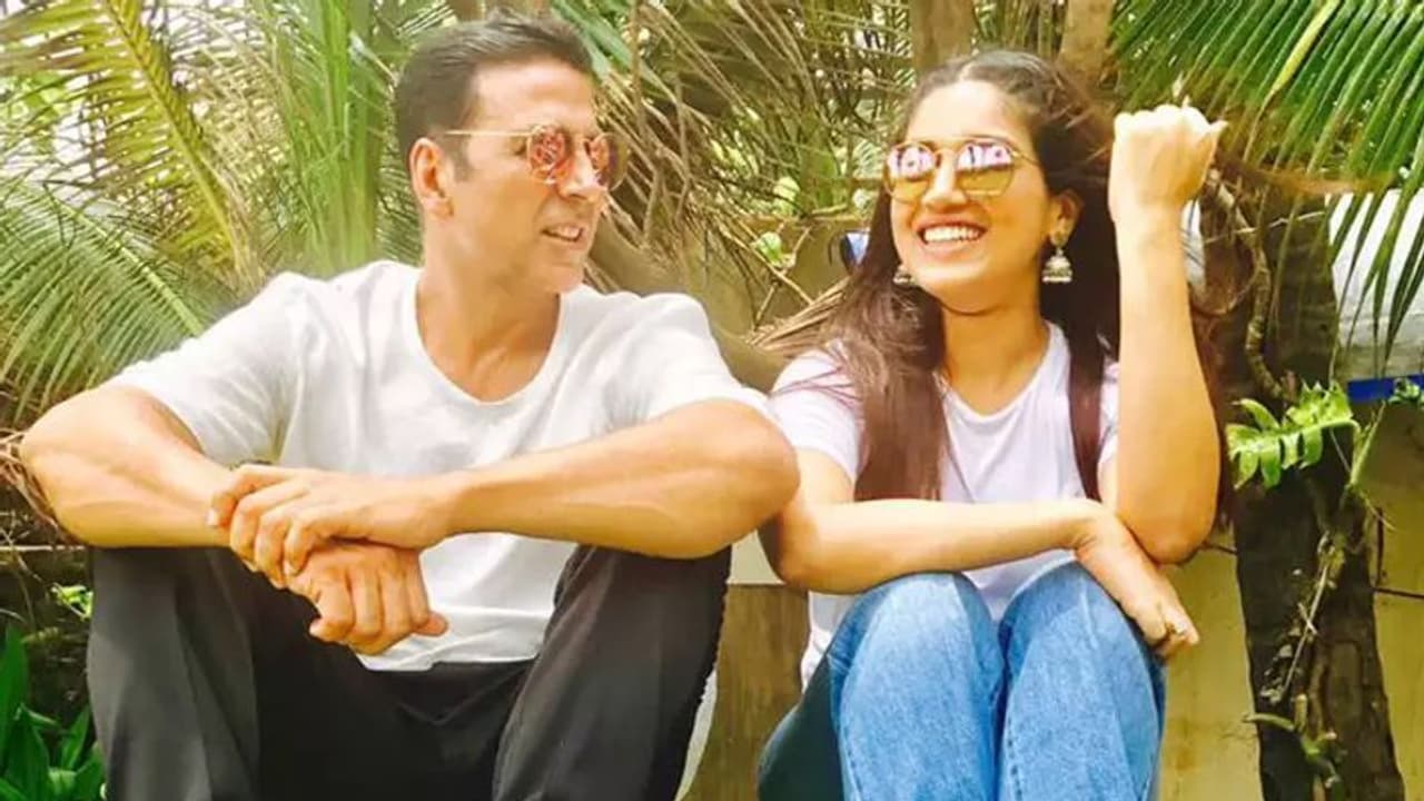 'रक्षाबंधन' में फिर इस हीरोइन के साथ नजर आएंगे Akshay Kumar, इसी महीने शुरू होगी फिल्म की शूटिंग 'रक्षाबंधन' में फिर इस हीरोइन के साथ नजर आएंगे Akshay Kumar, इसी महीने शुरू होगी फिल्म की शूटिंग