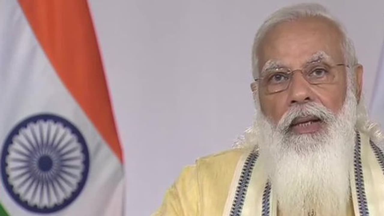 বিনামূল্য সকলকে করোনা টিকা, প্রধানমন্ত্রী মোদীর ঘোষণার পর পক্ষ আর বিপক্ষের মতামত বিনামূল্য সকলকে করোনা টিকা, প্রধানমন্ত্রী মোদীর ঘোষণার পর পক্ষ আর বিপক্ষের মতামত