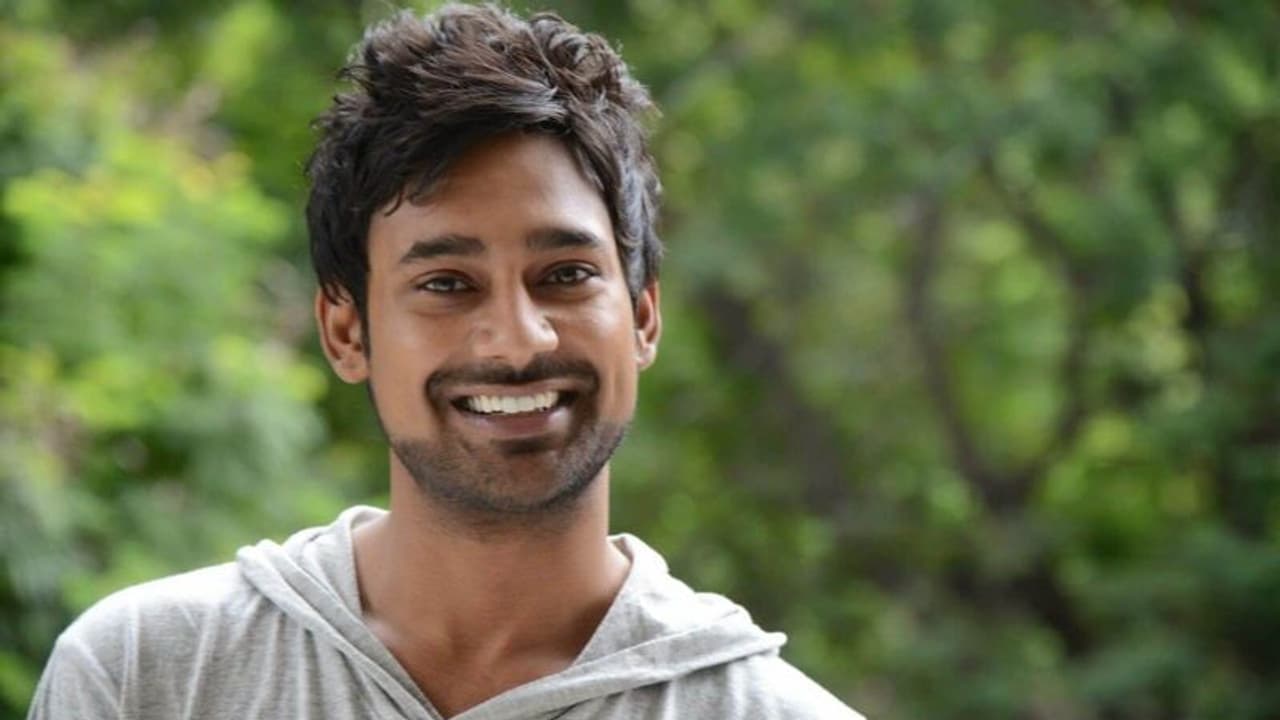 ఉదయ్ కిరణ్, తరుణ్ మాదిరి మీ కెరీర్ కూడా.... వాళ్ళతో నన్ను పోల్చకండి ఉదయ్ కిరణ్, తరుణ్ మాదిరి మీ కెరీర్ కూడా.... వాళ్ళతో నన్ను పోల్చకండి