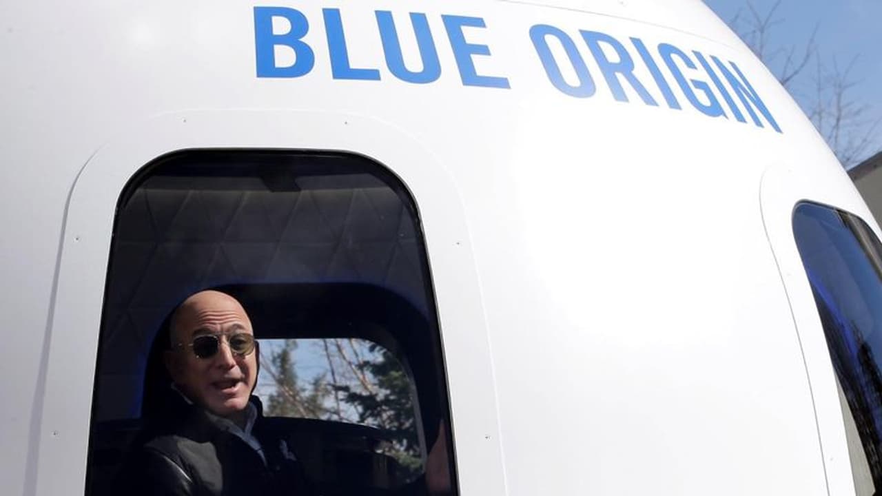 ১৮ তেই মহাকাশে সর্বকনিষ্ঠ নভোশ্চর হতে চলেছেন অলিভার, বেজোস এর সঙ্গী সবচেয়ে বুড়োও