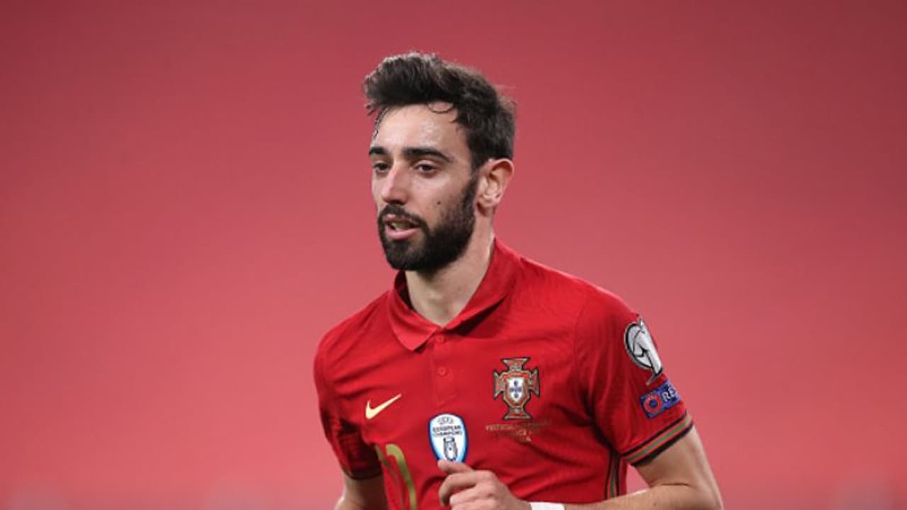 ബ്രൂണോയ്ക്ക് ഡബിള്, വമ്പന് ജയവുമായി ഒരുങ്ങി പോര്ച്ചുഗല്; യൂറോ കപ്പിന് നാളെ കിക്കോഫ് ബ്രൂണോയ്ക്ക് ഡബിള്, വമ്പന് ജയവുമായി ഒരുങ്ങി പോര്ച്ചുഗല്; യൂറോ കപ്പിന് നാളെ കിക്കോഫ്