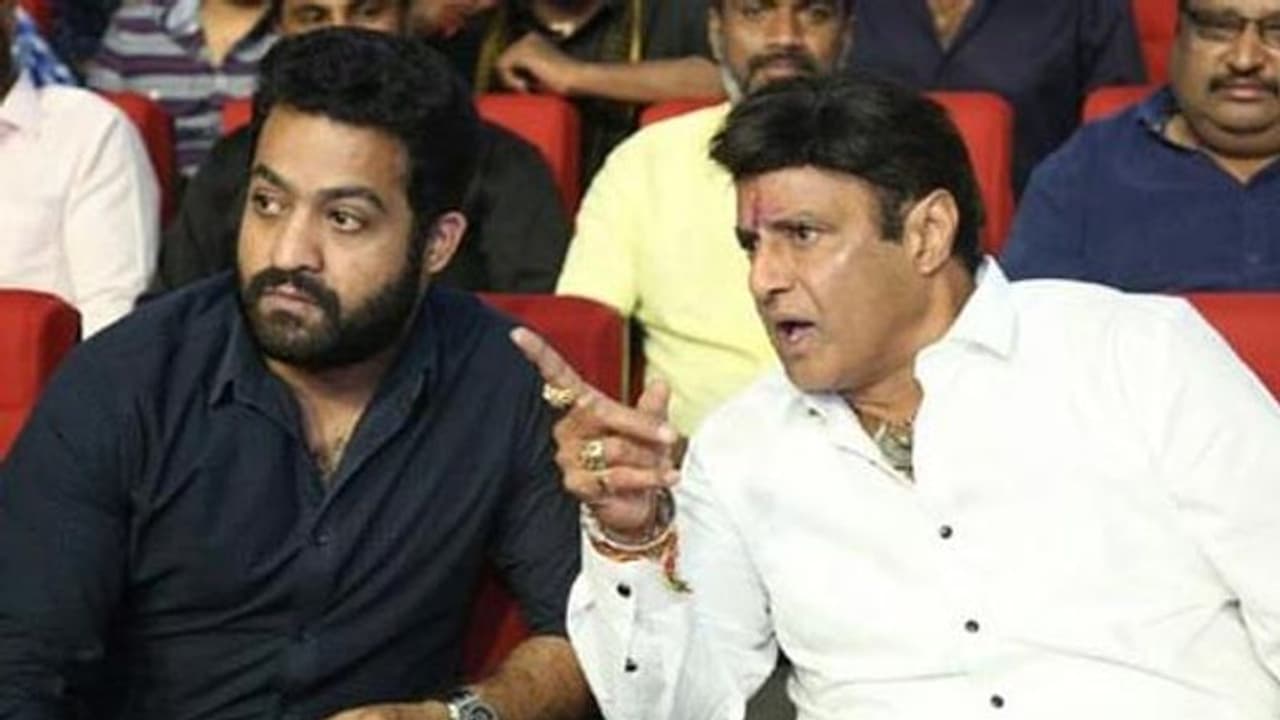 బాలకృష్ణ రాజీ: చంద్రబాబును వెంటాడుతున్న జూనియర్ ఎన్టీఆర్ బాలకృష్ణ రాజీ: చంద్రబాబును వెంటాడుతున్న జూనియర్ ఎన్టీఆర్