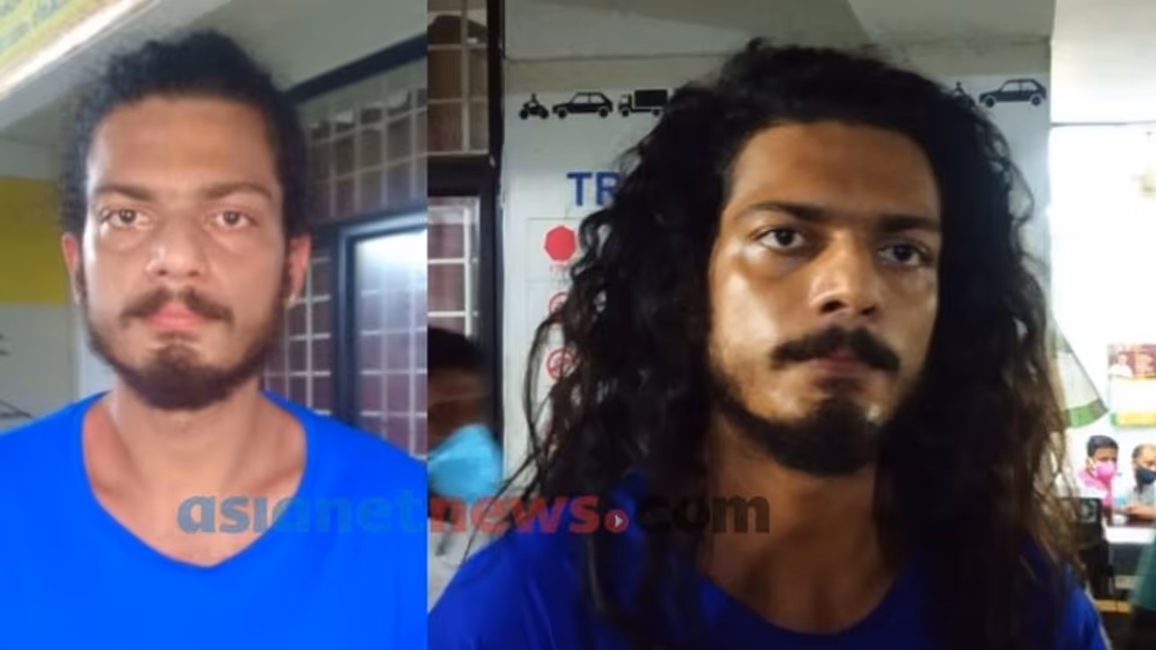 ഫ്ലാറ്റിൽ പൂട്ടിയിട്ട് പീഡനം; പ്രതി മാർട്ടിൻ ജോസഫിന്റെ ജാമ്യ ഹർജി തള്ളി ഫ്ലാറ്റിൽ പൂട്ടിയിട്ട് പീഡനം; പ്രതി മാർട്ടിൻ ജോസഫിന്റെ ജാമ്യ ഹർജി തള്ളി