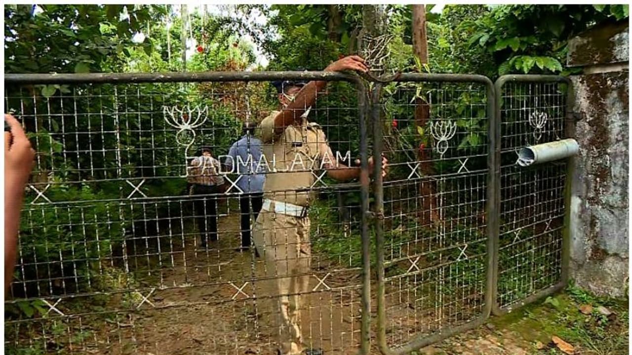 വൃദ്ധ ദമ്പതികള്ക്കുനേരെ ആക്രമണം: പരിക്കേറ്റ ഭാര്യയും മരിച്ചു വൃദ്ധ ദമ്പതികള്ക്കുനേരെ ആക്രമണം: പരിക്കേറ്റ ഭാര്യയും മരിച്ചു