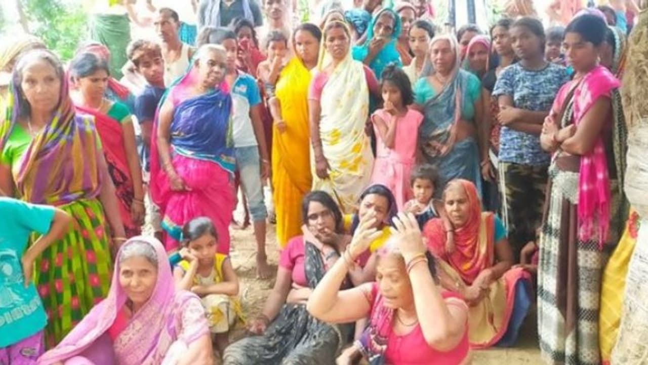 नदी में नहाने गए थे चार भाई बहन, तीन डूबे, एक का मिला शव नदी में नहाने गए थे चार भाई बहन, तीन डूबे, एक का मिला शव