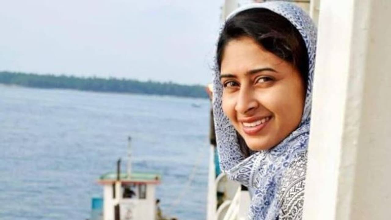 பாஜக பிரமுகர் கொடுத்த புகாரின் அடிப்படையில்... நடிகை மீது தேச துரோக வழக்கு பதிவு..!