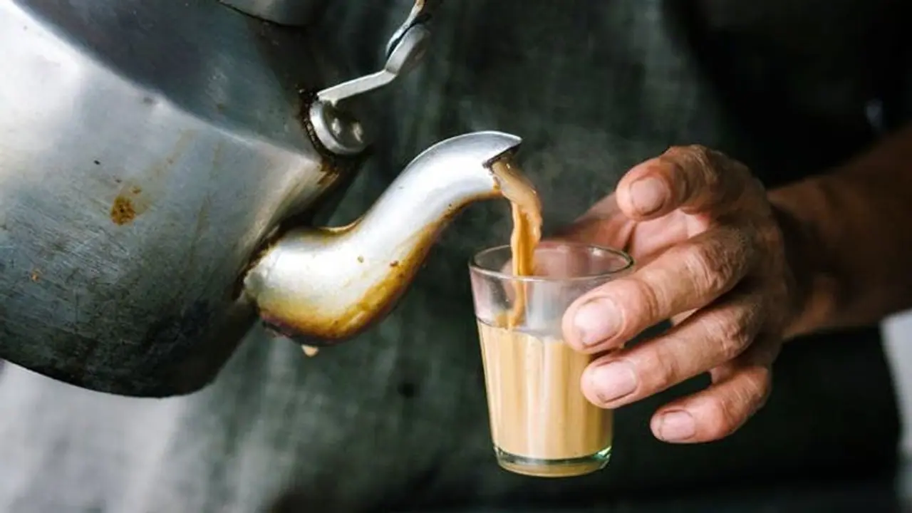 Tea lovers beware: Fake tea powder network exposed in Bengaluru's Nelamangala Tea lovers beware: Fake tea powder network exposed in Bengaluru's Nelamangala