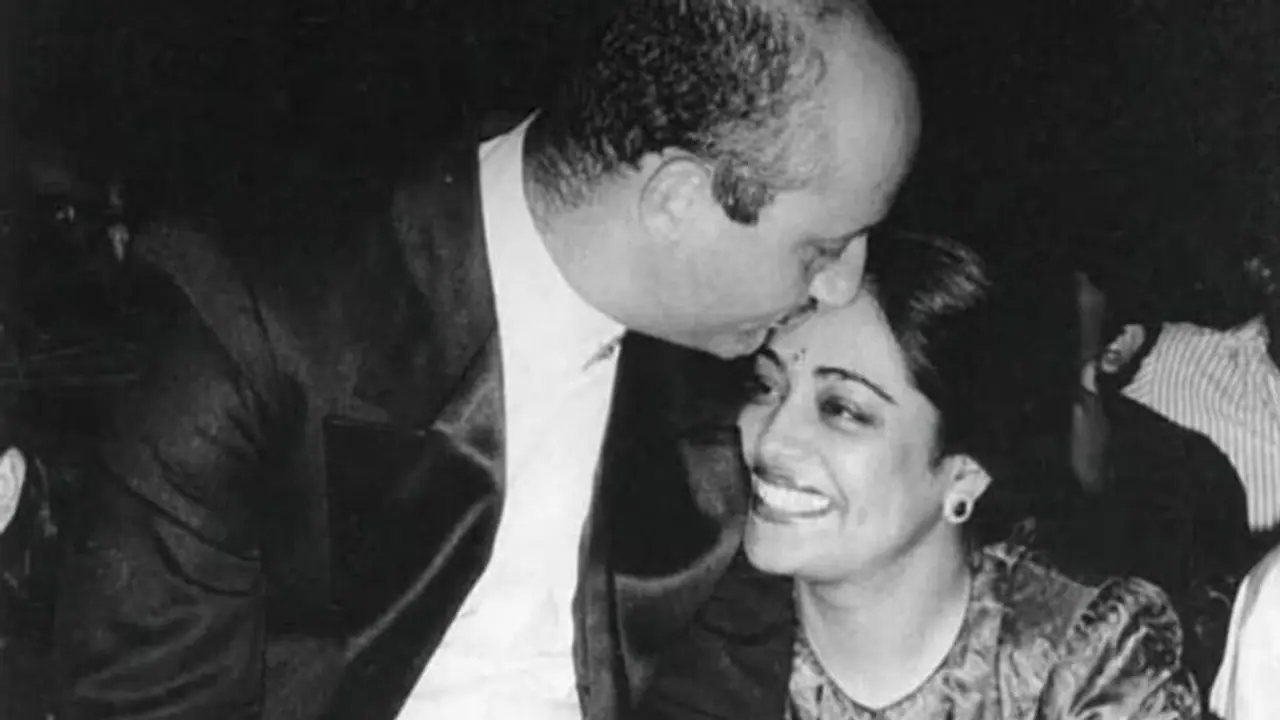 Anupam Kher, Kirron Kher's 36th wedding anniversary: Actor shares throwback pictures on the special occasion Anupam Kher, Kirron Kher's 36th wedding anniversary: Actor shares throwback pictures on the special occasion