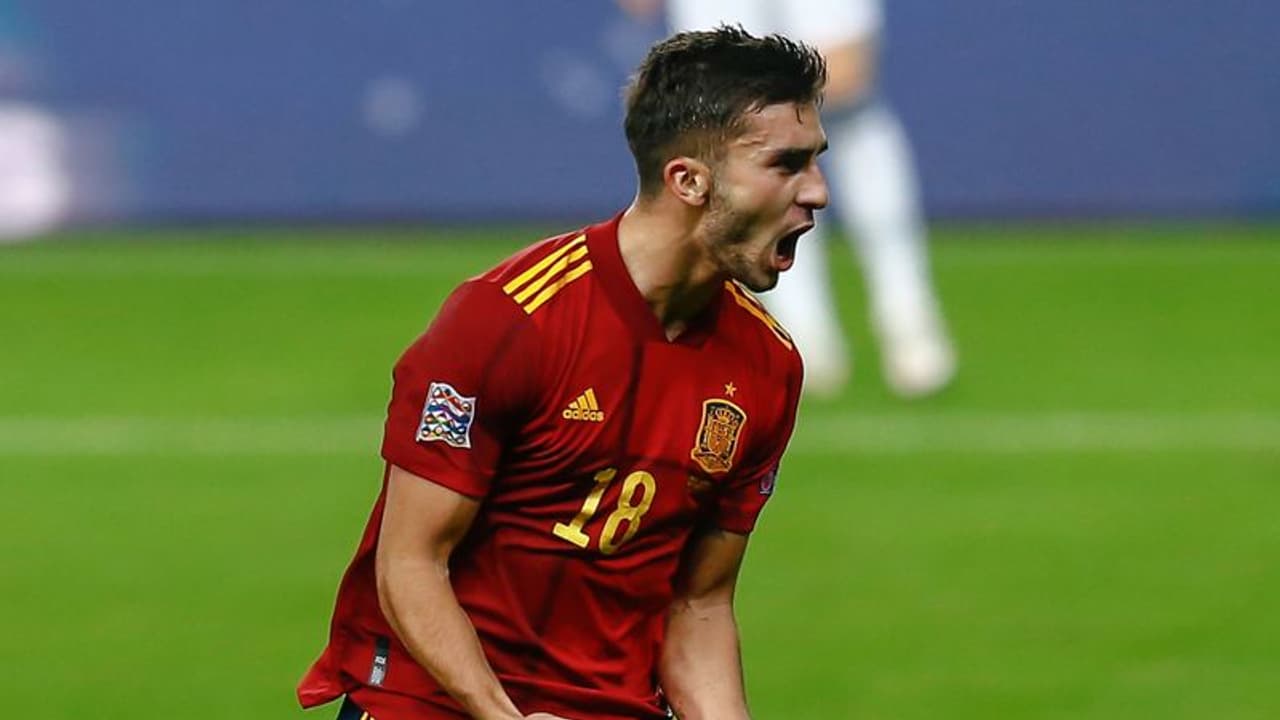 La Liga : മാഞ്ചസ്റ്റര് സിറ്റിയില് നിന്നും ടോറസെത്തി; എന്നിട്ടും ബാഴ്സലോണയ്ക്ക് കളിപ്പിക്കാനാവുന്നില്ല La Liga : മാഞ്ചസ്റ്റര് സിറ്റിയില് നിന്നും ടോറസെത്തി; എന്നിട്ടും ബാഴ്സലോണയ്ക്ക് കളിപ്പിക്കാനാവുന്നില്ല