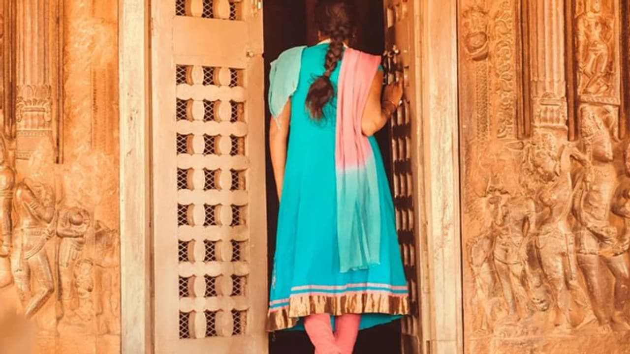 ದೇವದಾಸಿ ಪದ್ಧತಿ ನಿಯಂತ್ರಣ: ಕರ್ನಾಟಕಕ್ಕೆ NHRC ನೋಟಿಸ್‌