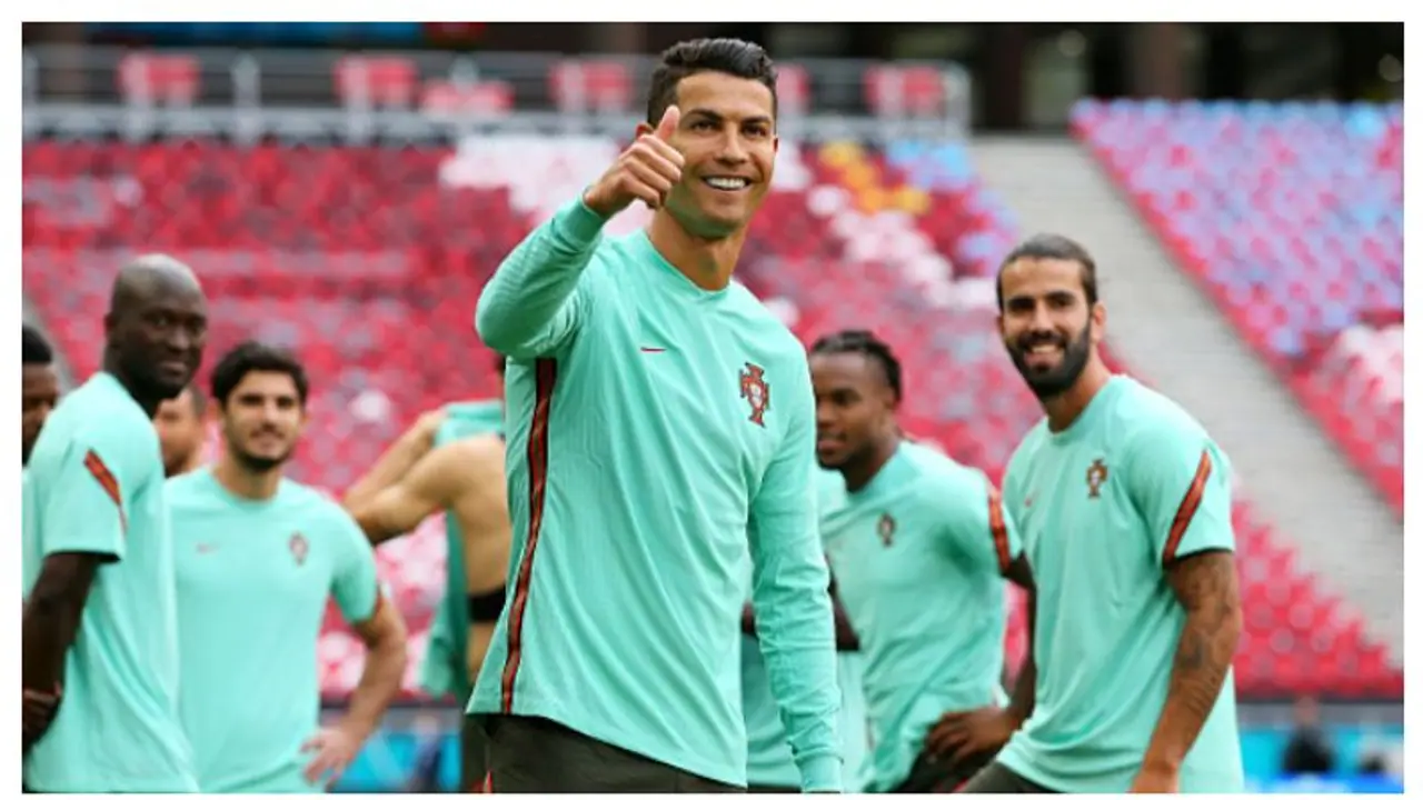 আজ ইউরো অভিযান শুরু ক্রিশ্চিয়ানো রোনাল্ডোর, হাঙ্গেরি বধে আত্মবিশ্বাসী ডিফেন্ডিং চ্যাম্পিয়ন পর্তুগাল আজ ইউরো অভিযান শুরু ক্রিশ্চিয়ানো রোনাল্ডোর, হাঙ্গেরি বধে আত্মবিশ্বাসী ডিফেন্ডিং চ্যাম্পিয়ন পর্তুগাল