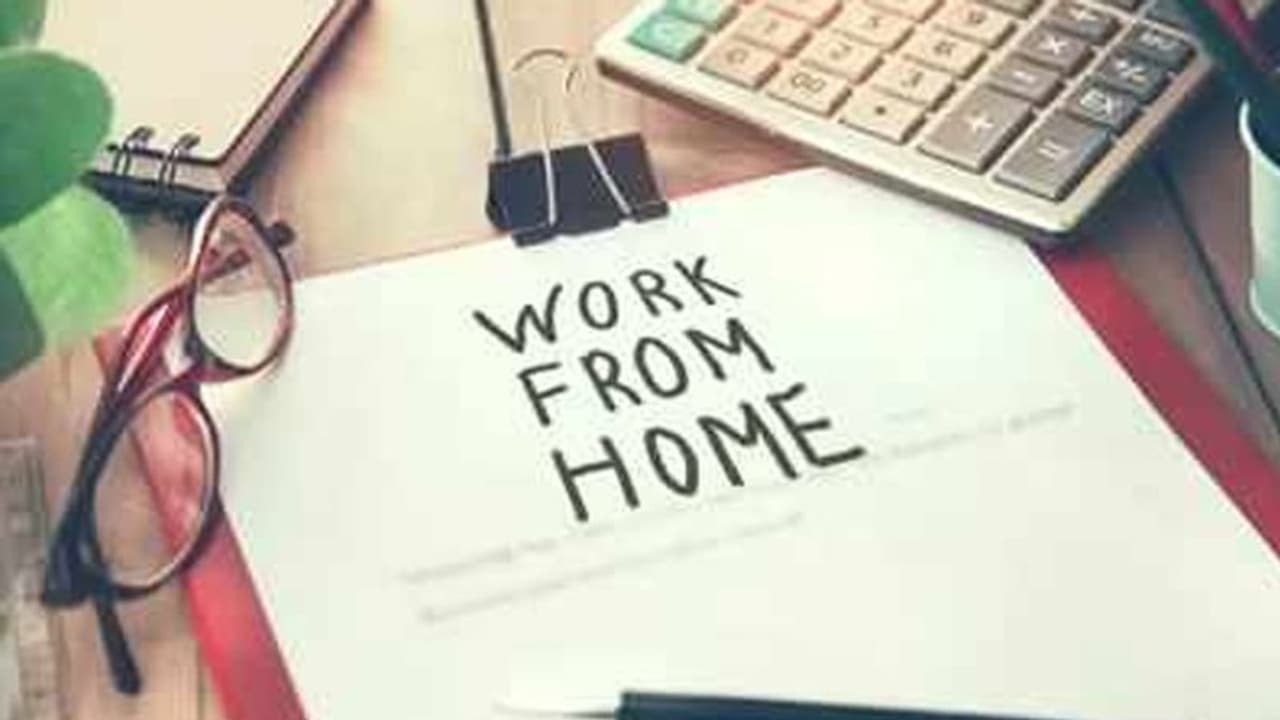 सर्वे : 57% भारतीय एम्प्लॉई को लगता है कि उनके पास है अधिक काम, 32% खुद को थका हुआ महसूस करते हैं सर्वे : 57% भारतीय एम्प्लॉई को लगता है कि उनके पास है अधिक काम, 32% खुद को थका हुआ महसूस करते हैं