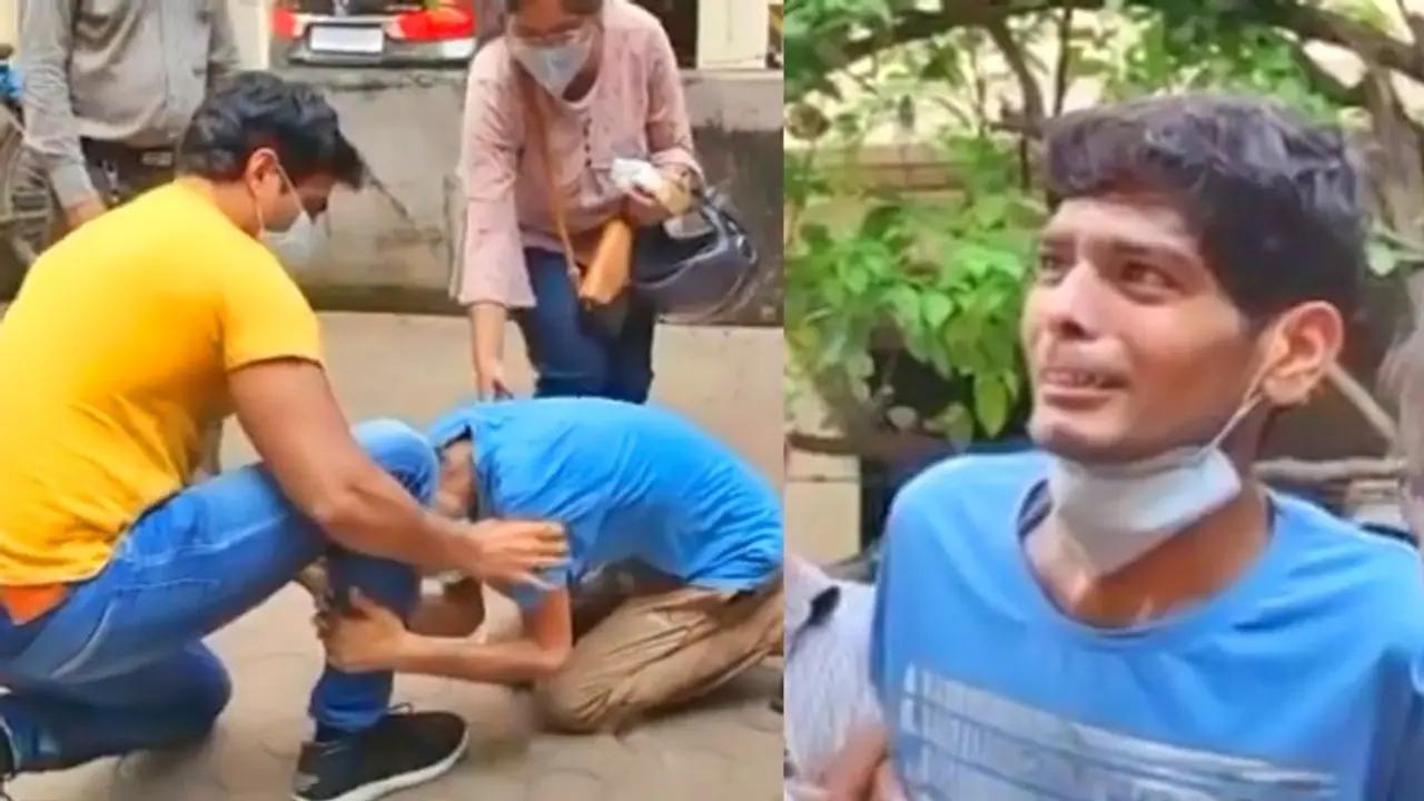 सोनू सूद ने की कैंसर मरीज की मदद, अपने चहेते एक्टर को सामने देख पैरों में गिरकर रोने लगा शख्स सोनू सूद ने की कैंसर मरीज की मदद, अपने चहेते एक्टर को सामने देख पैरों में गिरकर रोने लगा शख्स