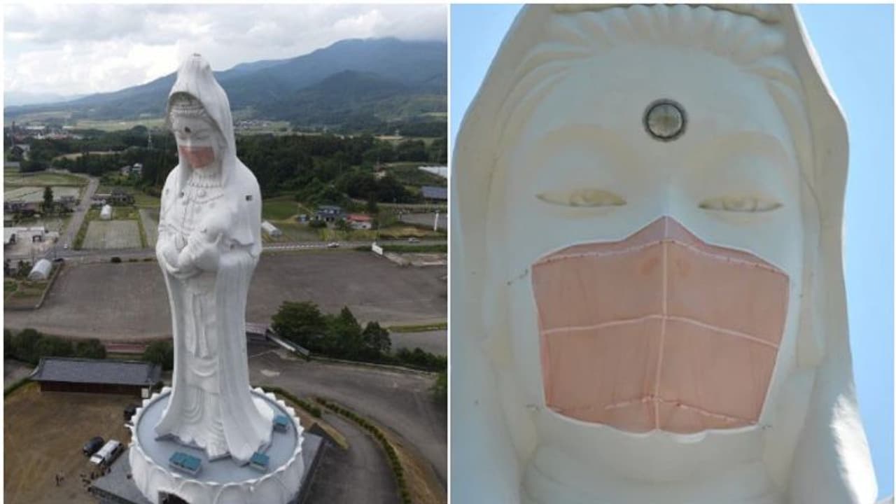 കൊവിഡ് അവസാനിക്കാൻ ബുദ്ധമത ദേവതയുടെ പ്രതിമയിൽ മാസ്ക് ധരിപ്പിച്ച് ജപ്പാൻ കൊവിഡ് അവസാനിക്കാൻ ബുദ്ധമത ദേവതയുടെ പ്രതിമയിൽ മാസ്ക് ധരിപ്പിച്ച് ജപ്പാൻ