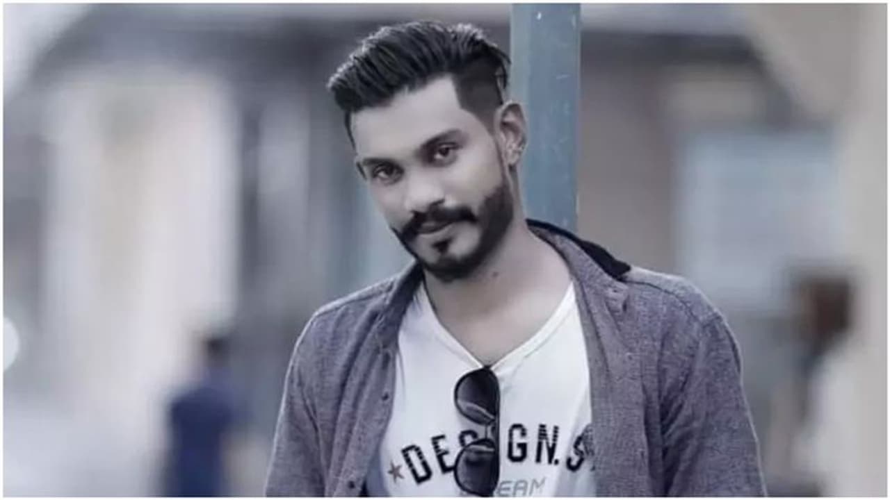 മലയാളി യുവാവ് യുഎഇയില് കൊല്ലപ്പെട്ടു മലയാളി യുവാവ് യുഎഇയില് കൊല്ലപ്പെട്ടു