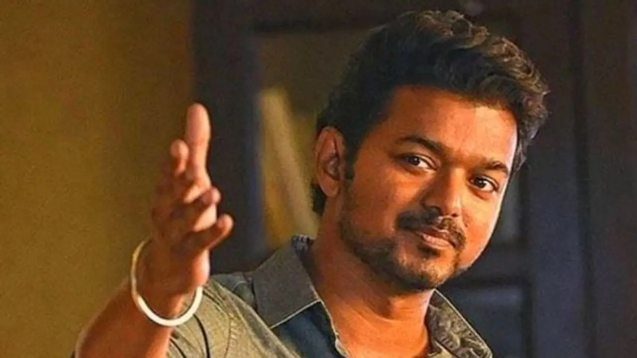 തെലുങ്ക് ചിത്രത്തിന് റെക്കോര്ഡ് പ്രതിഫലം വാങ്ങിക്കാൻ വിജയ് തെലുങ്ക് ചിത്രത്തിന് റെക്കോര്ഡ് പ്രതിഫലം വാങ്ങിക്കാൻ വിജയ്