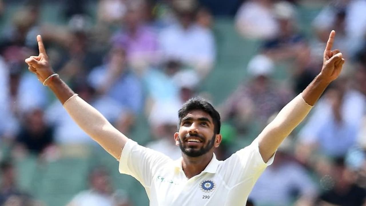 ഇംഗ്ലണ്ടിനെതിരായ വിക്കറ്റ് വേട്ടയില് കപിലിനെ മറികടന്ന് ബുമ്ര ഇംഗ്ലണ്ടിനെതിരായ വിക്കറ്റ് വേട്ടയില് കപിലിനെ മറികടന്ന് ബുമ്ര