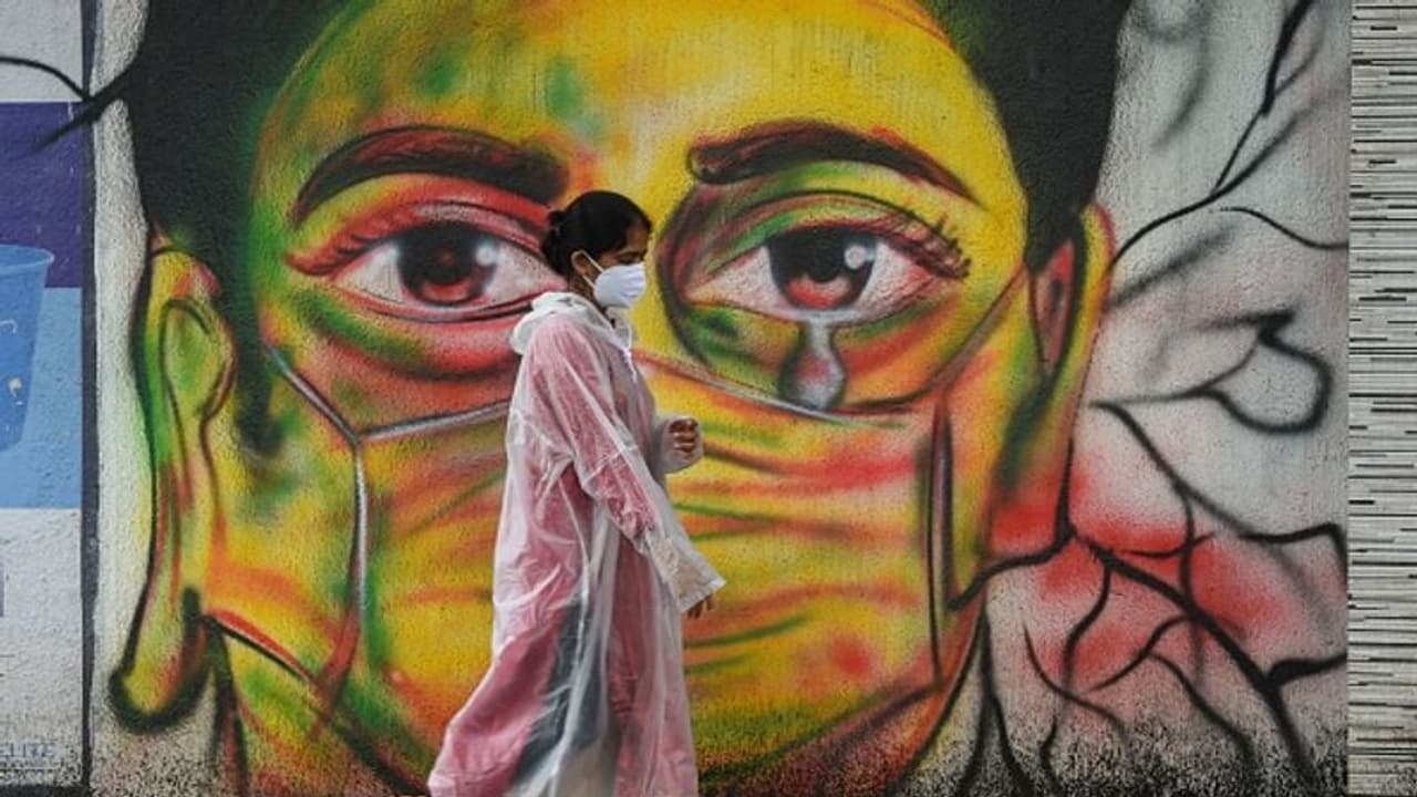 ಆಗಸ್ಟ್‌ ಅಂತ್ಯಕ್ಕೆ 3ನೇ ಅಲೆ, ನಿತ್ಯ 1 ಲಕ್ಷ ಕೇಸು!