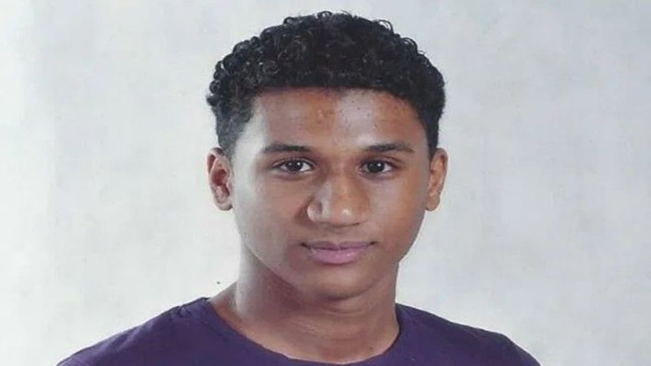 17 की उम्र में किया सरकार के खिलाफ प्रदर्शन, अब 26 साल की उम्र में मिली सजा ए मौत