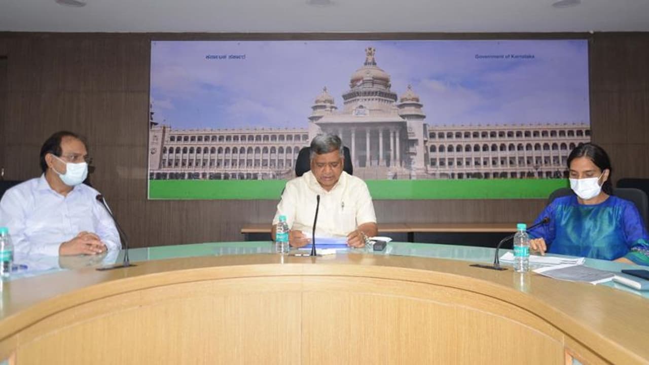 ಕರ್ನಾಟಕಕ್ಕೆ ಬೇಕಿದೆ ಏರೋಸ್ಪೇಸ್ ಹಬ್, ಕೇಂದ್ರಕ್ಕೆ ಶೆಟ್ಟರ್ ಮನವಿ ಕರ್ನಾಟಕಕ್ಕೆ ಬೇಕಿದೆ ಏರೋಸ್ಪೇಸ್ ಹಬ್, ಕೇಂದ್ರಕ್ಕೆ ಶೆಟ್ಟರ್ ಮನವಿ