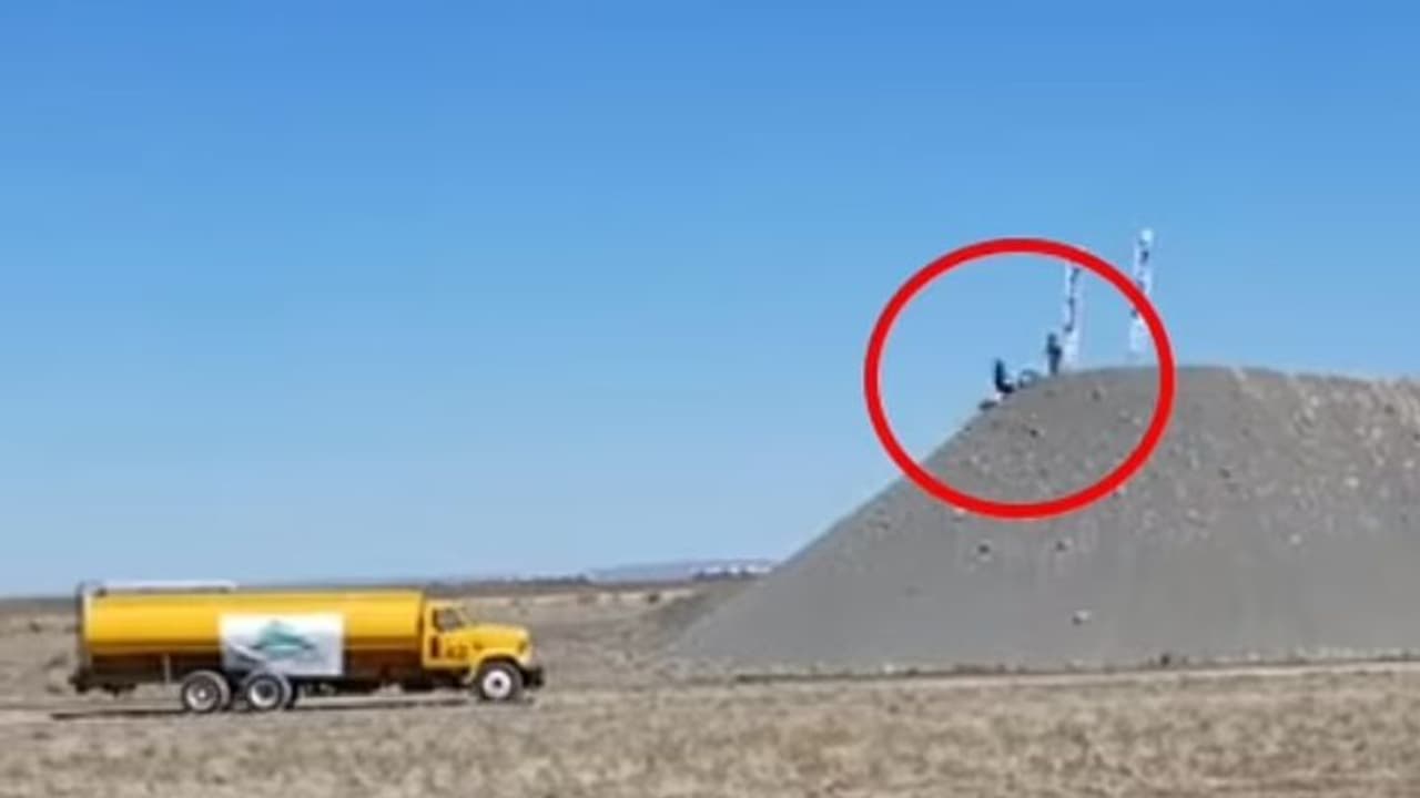 వరల్డ్ రికార్డ్ కోసం బైక్ స్టంట్... చివరకు..!