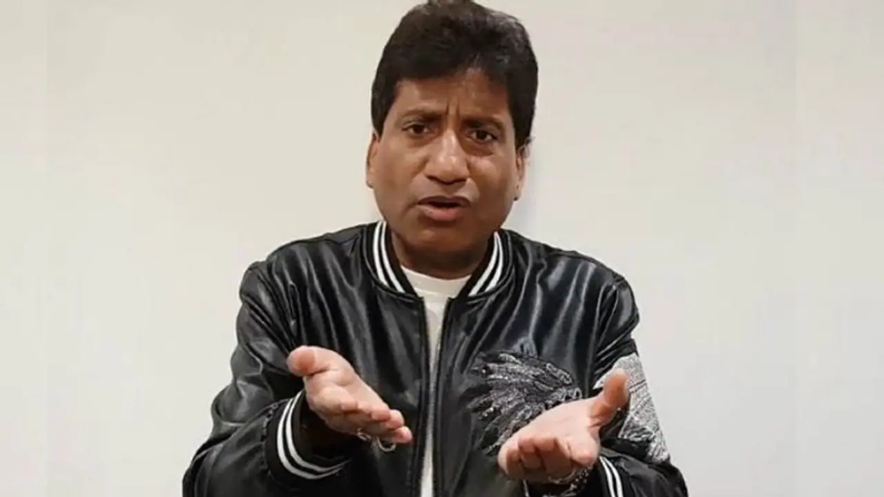 राजू श्रीवास्तव को पाकिस्तान से मिली जान से मारने की धमकी, पूरे परिवार को खत्म करने के आ रहे कॉल राजू श्रीवास्तव को पाकिस्तान से मिली जान से मारने की धमकी, पूरे परिवार को खत्म करने के आ रहे कॉल