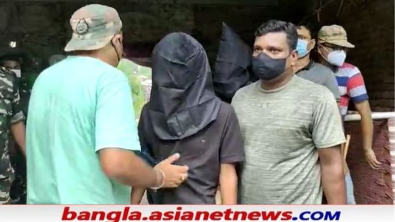 ম্যাজিস্ট্রেটের সামনে উদ্ধার মা বাবা বোন ঠাকুমার দেহ, ভোটের আগেই খুন করে একমাত্র ছেলে