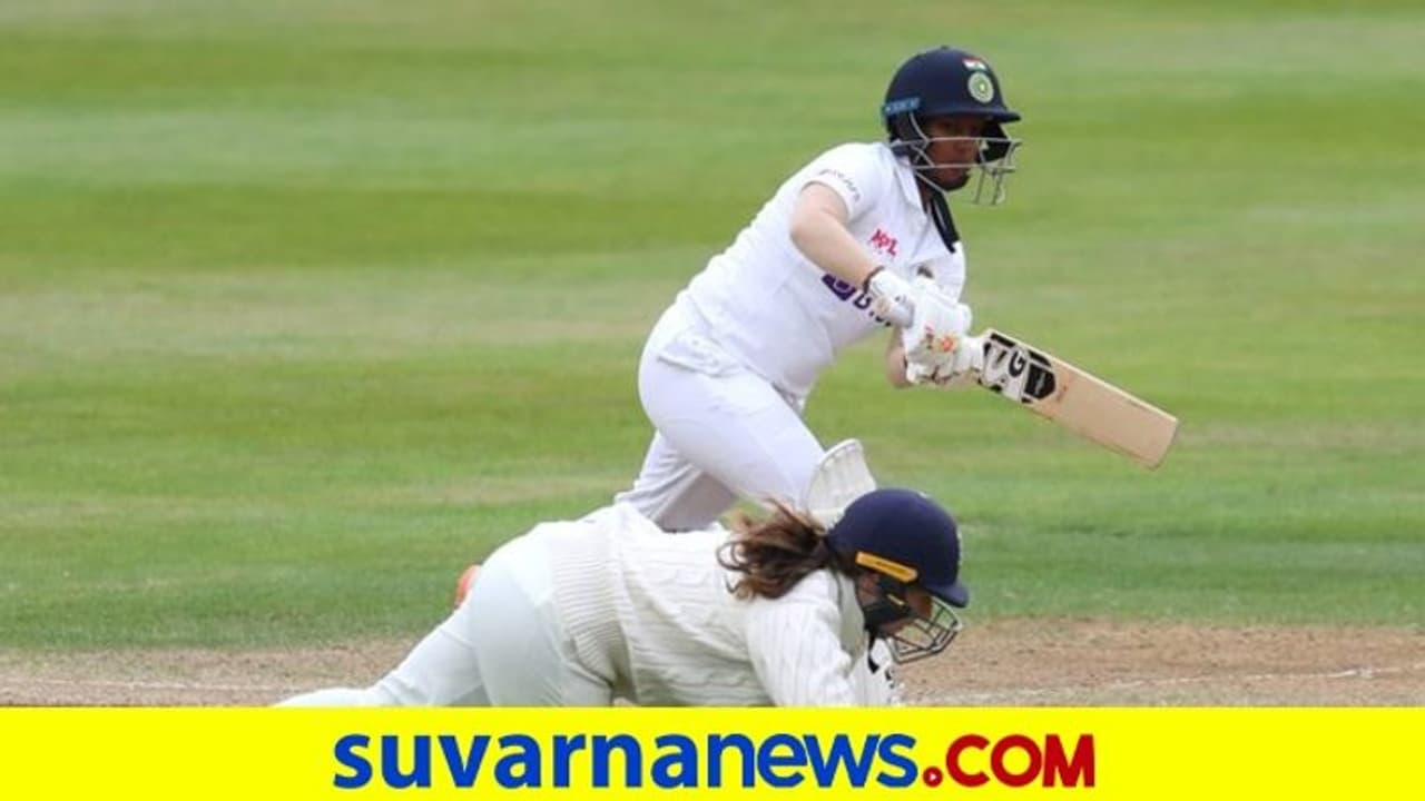 ದೀಪ್ತಿ ಶರ್ಮಾ ಚೊಚ್ಚಲ ಅರ್ಧಶತಕ; ಭಾರತಕ್ಕೆ ಕೊಂಚ ಮುನ್ನಡೆ ದೀಪ್ತಿ ಶರ್ಮಾ ಚೊಚ್ಚಲ ಅರ್ಧಶತಕ; ಭಾರತಕ್ಕೆ ಕೊಂಚ ಮುನ್ನಡೆ