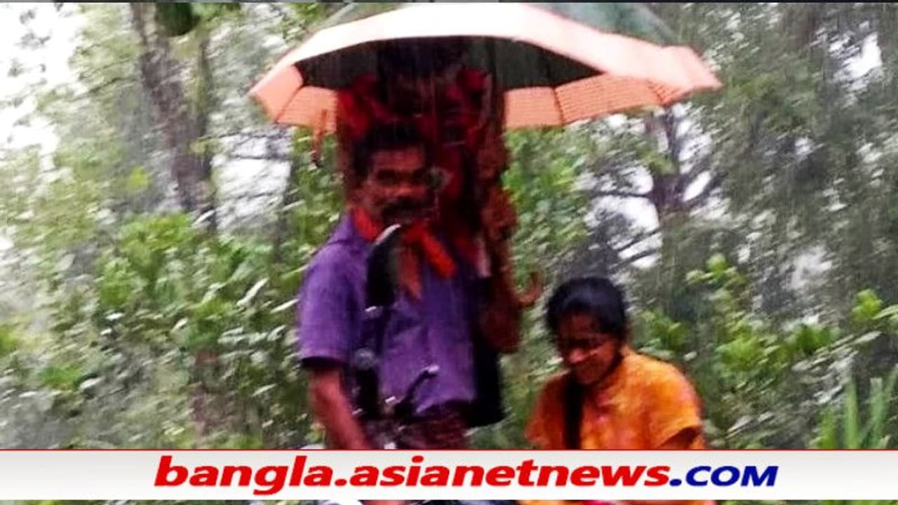 একেই বলে বাবা অনলাইনে ক্লাস করা মেয়েকে কীভাবে সুরক্ষা দিলেন দেখুন, ভাইরাল ছবি একেই বলে বাবা অনলাইনে ক্লাস করা মেয়েকে কীভাবে সুরক্ষা দিলেন দেখুন, ভাইরাল ছবি