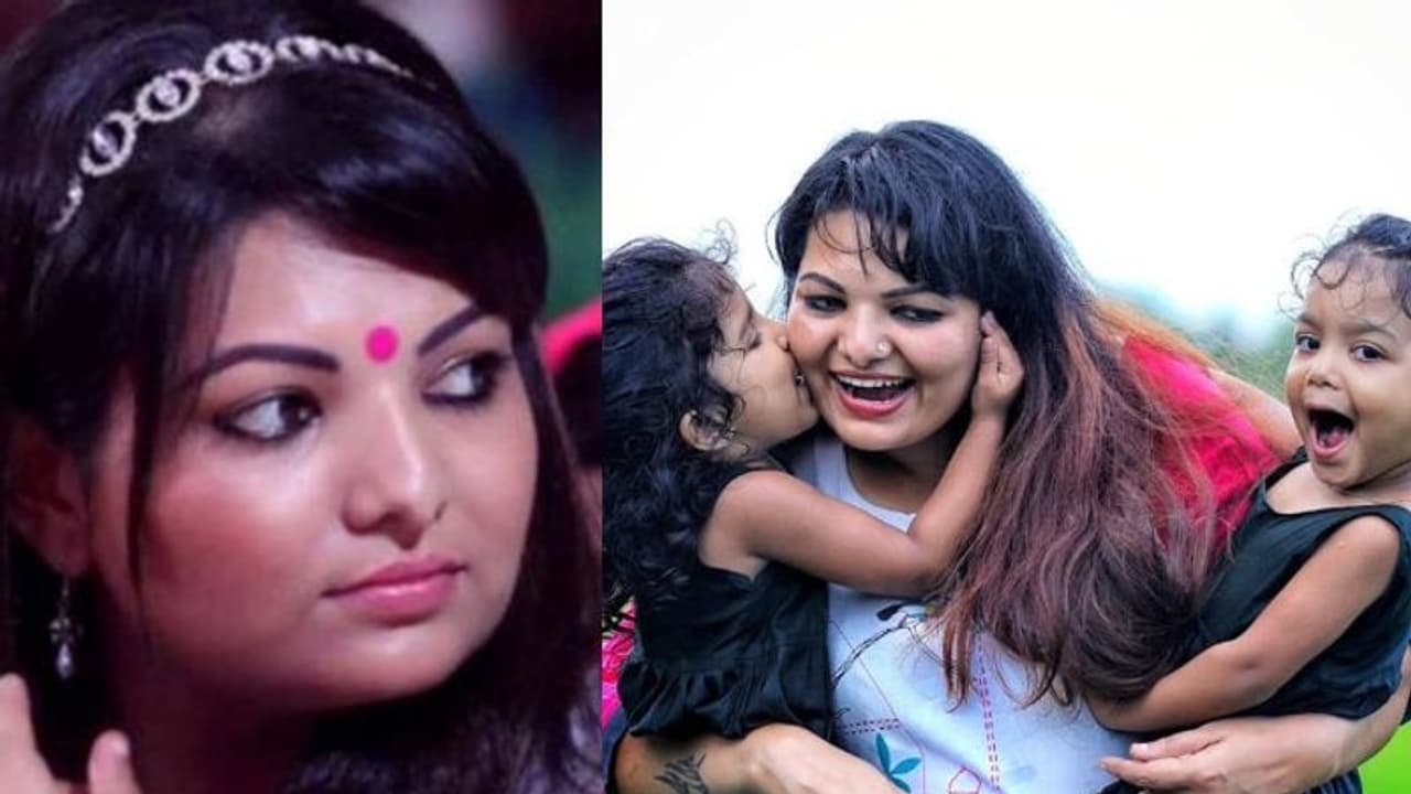 ‘ചേച്ചിയെ ഐസിയുവില് നിന്നും മാറ്റി’; ആരോഗ്യനില മെച്ചപ്പെടുകയാണെന്ന് സാന്ദ്രയുടെ സഹോദരി ‘ചേച്ചിയെ ഐസിയുവില് നിന്നും മാറ്റി’; ആരോഗ്യനില മെച്ചപ്പെടുകയാണെന്ന് സാന്ദ്രയുടെ സഹോദരി