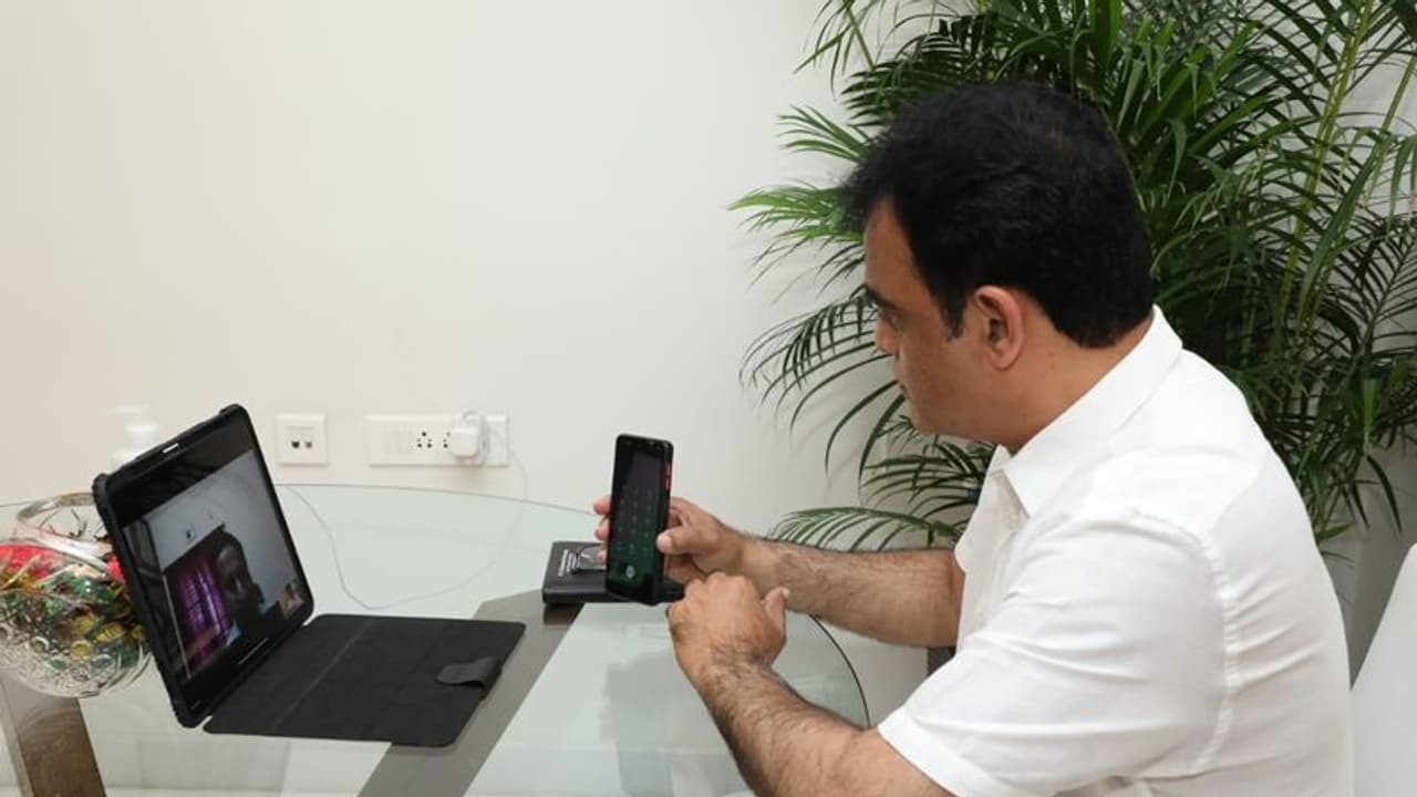 ದಿವ್ಯಾಂಗರಿಗೆ ಗುಡ್ ನ್ಯೂಸ್ ನೀಡಿದ ಡಿಸಿಎಂ ಡಾ.ಸಿ.ಎನ್.ಅಶ್ವತ್ಥನಾರಾಯಣ ದಿವ್ಯಾಂಗರಿಗೆ ಗುಡ್ ನ್ಯೂಸ್ ನೀಡಿದ ಡಿಸಿಎಂ ಡಾ.ಸಿ.ಎನ್.ಅಶ್ವತ್ಥನಾರಾಯಣ